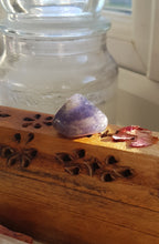 Load image into Gallery viewer, Lepidolite Tumblestone