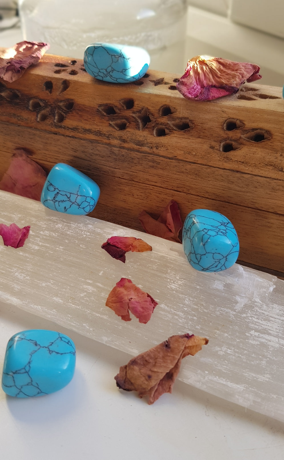 Turquoise Howlite Tumblestone